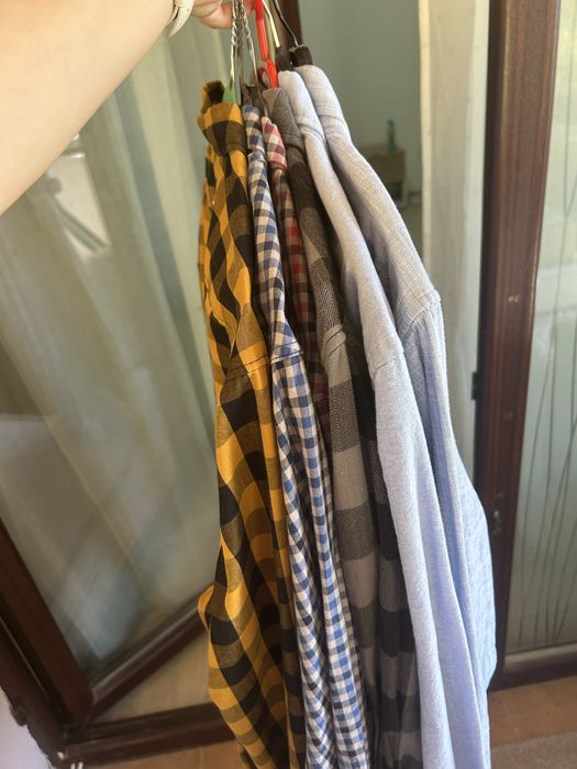 Vand lot 6 camasi barbatesti M din bumbac