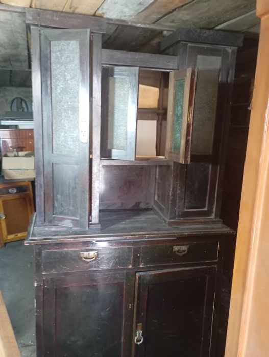 Продам старенькую мебель начало советских времён