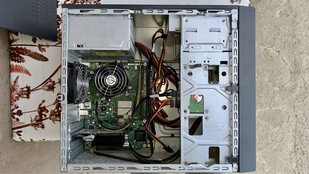 Pc Gaming Unitate ESPRIMO