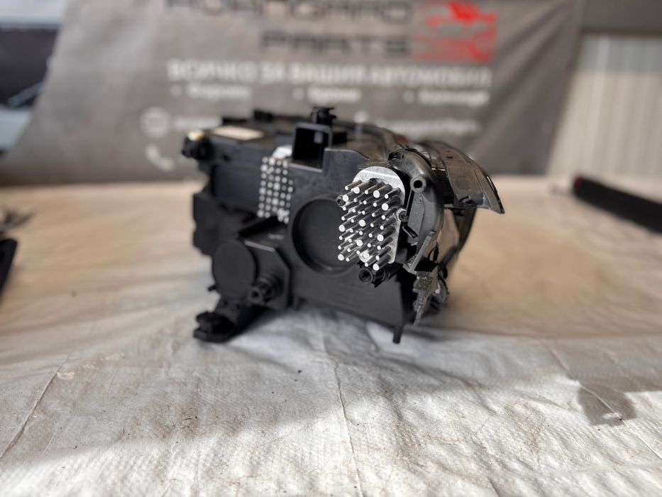 LED десен фар VW Tiguan 2016–2020