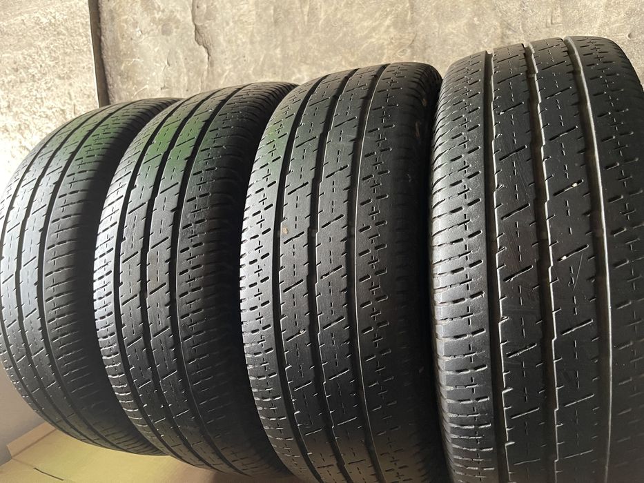 215/65/R15 C Continental Vanco 2