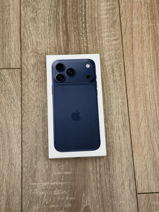 iPhone 17 Pro Max Deep Blue 512gb Sigilat