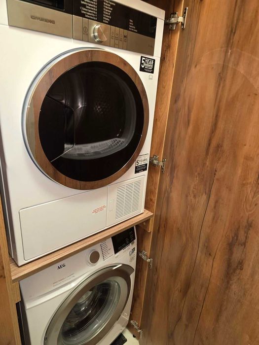 Дава се под наем Тристаен апартамент в София, Света Троица - 85 кв.м за 918 € - Снимка #17