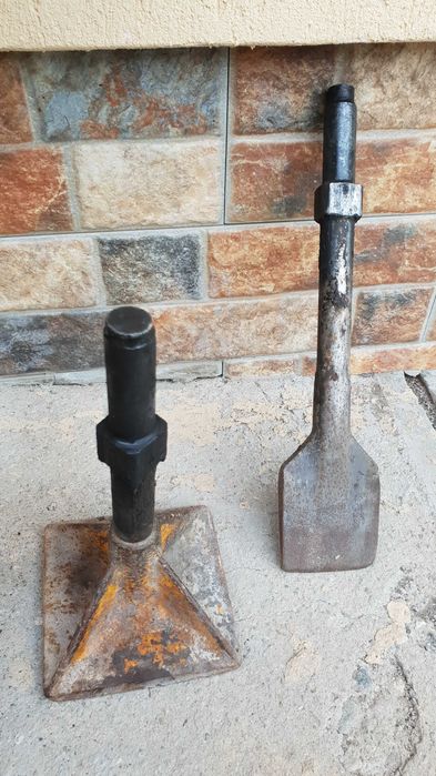 Picamer - Ciocan demolator ,  WACKER  , cu multe -accesorii-