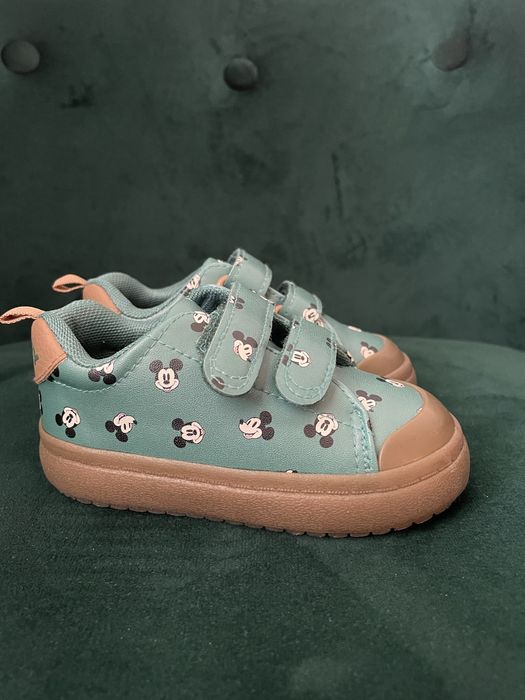 Adidasi h&m mickey