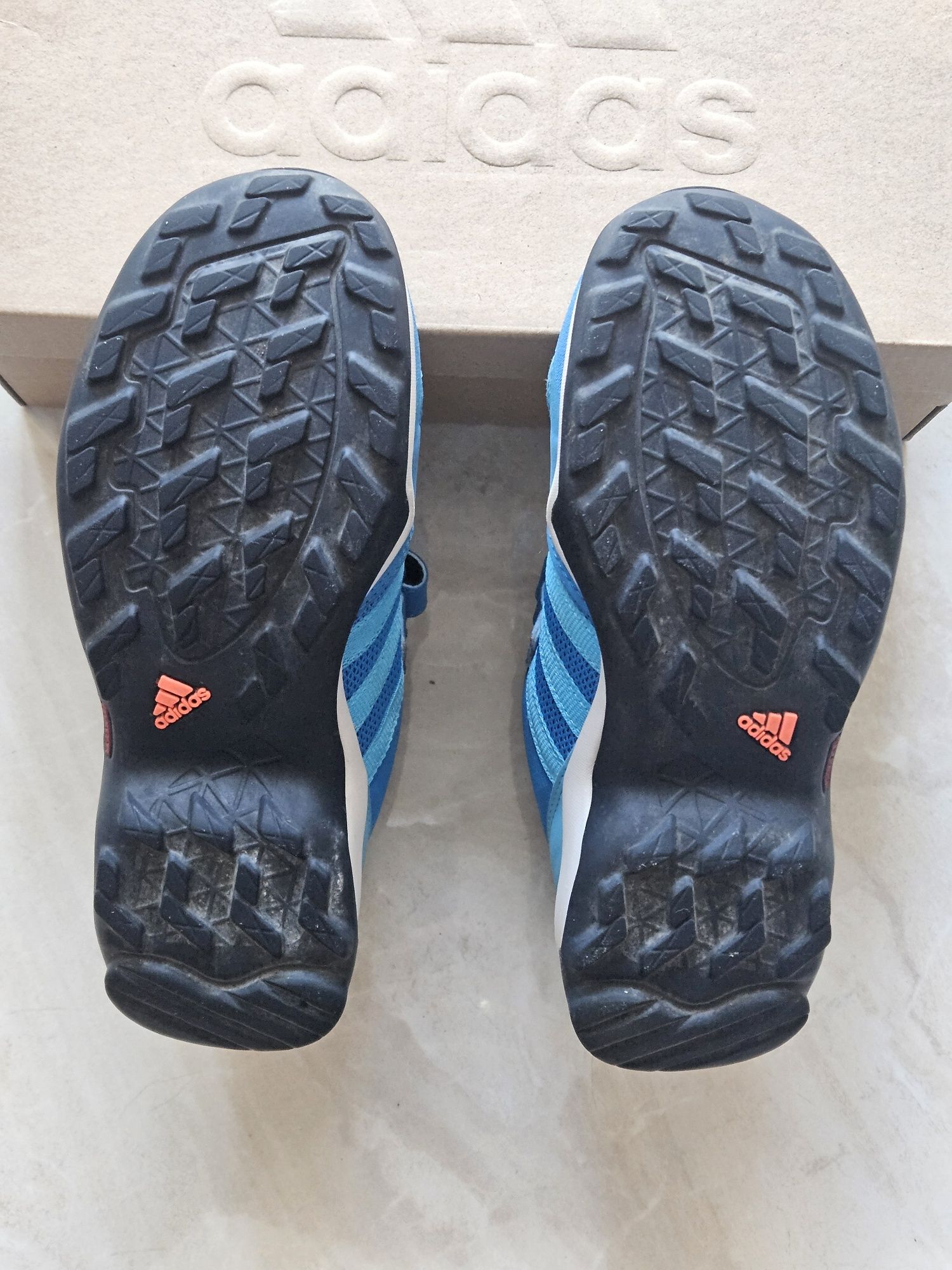 Детски есенно-зимни маратонки Adidas Terrex