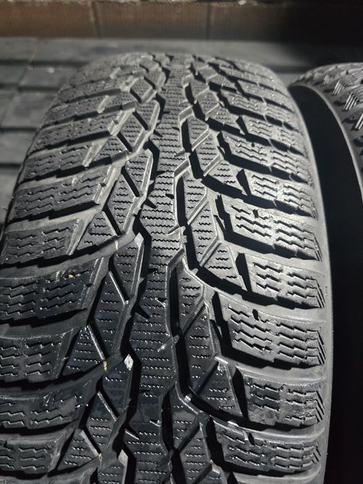 Anvelope 205/55 R16 NOKIAN de iarna