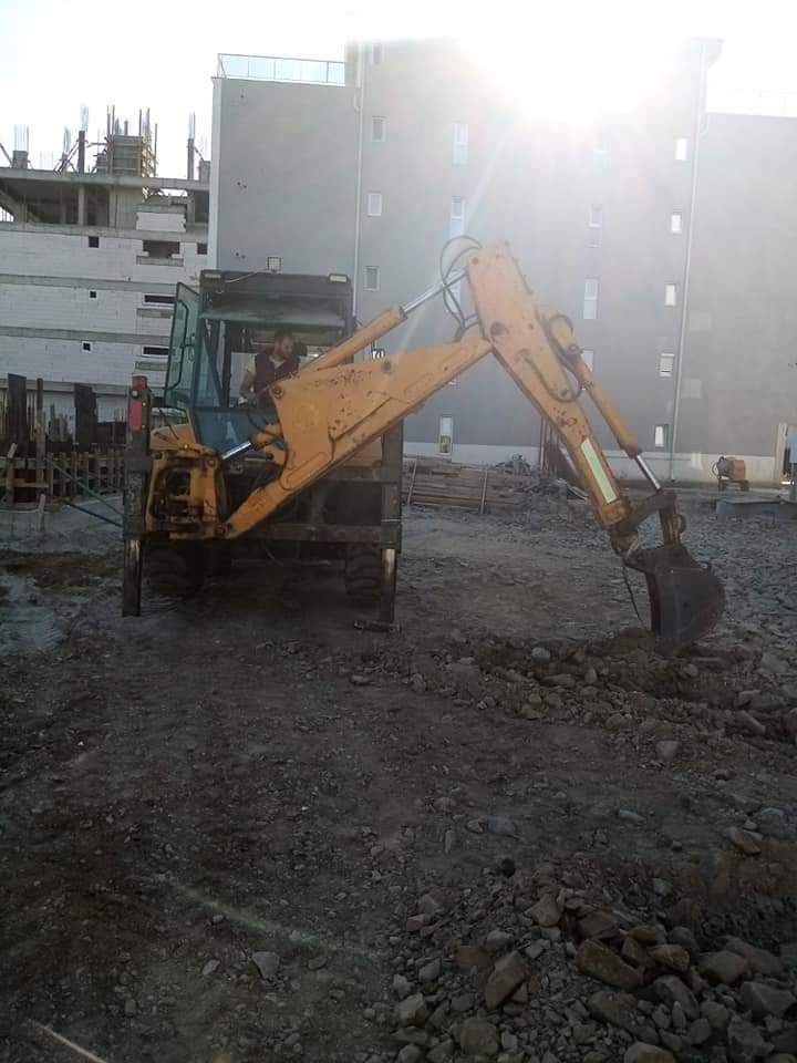 Vând Buldoexcavator!