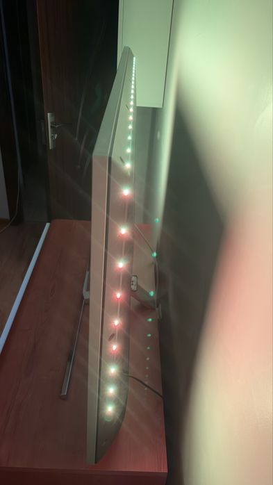 TV Philips Ambilight 126cm