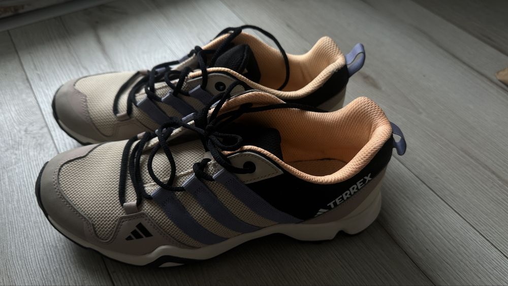 Маратонки Adidas Terrex 39 1/3