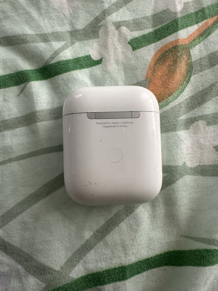 Caști AirPods 2 *utilizate*