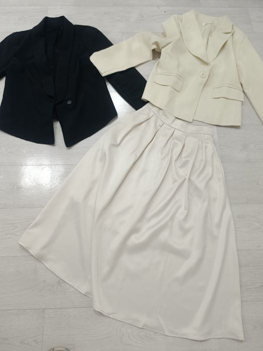костюм пиджак и юбка новый 4000-46р