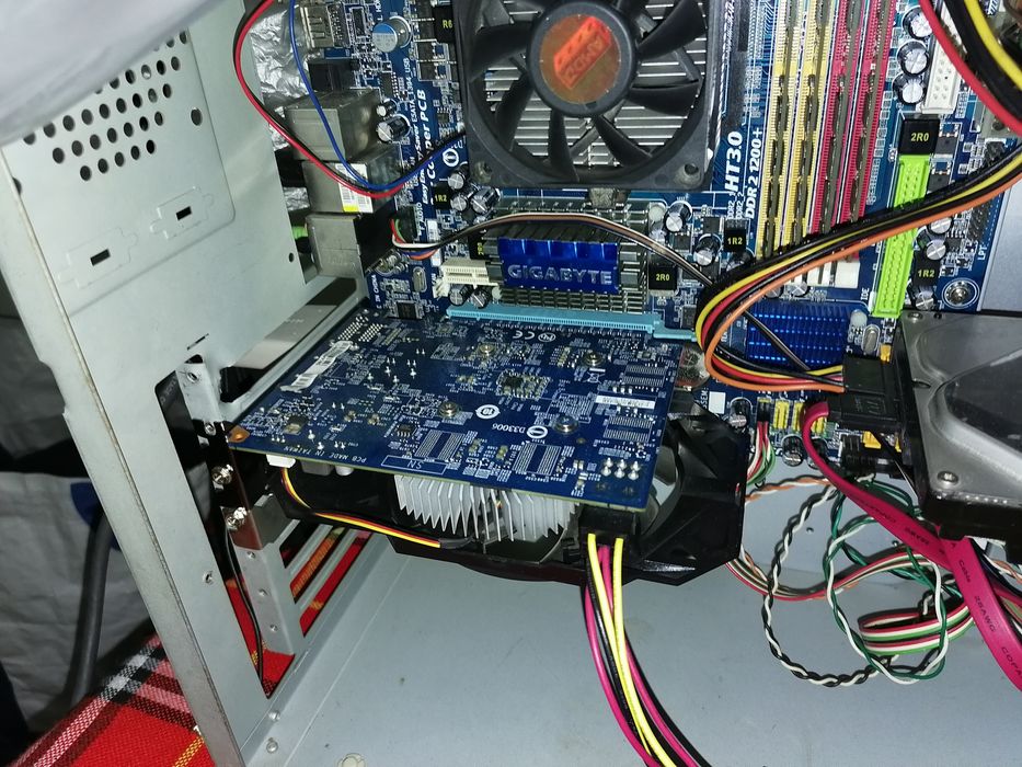 Gigabite Gtx 750 oc 2 gb