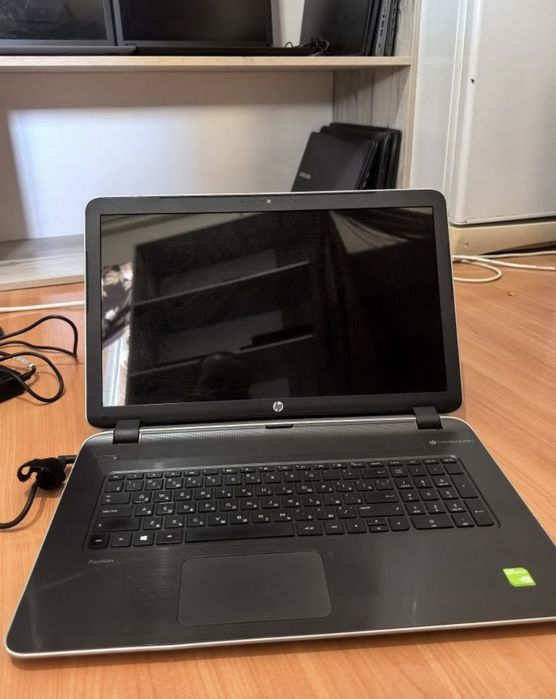 Ноутбук Нр Pavilion Core i3-4.HDD 750Gb