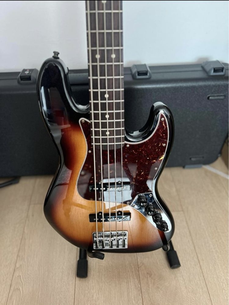 Fender Jazz Bass made in Mexico (Deluxe Series V)