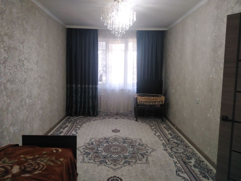 Срочно квартира сотилади 2 хоналик янги ремонт барча шароитлари билан