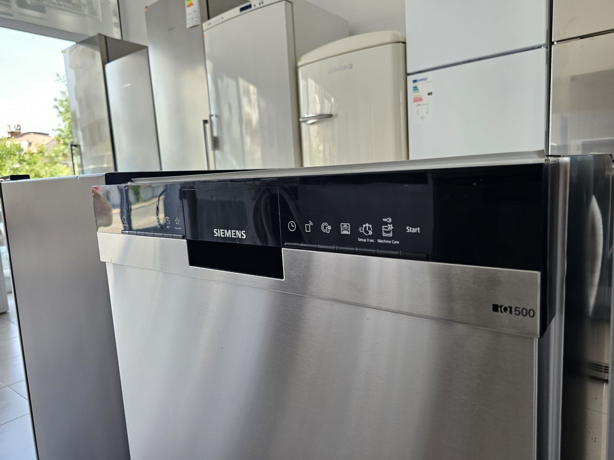 Съдомиялна за частично вграждане SIEMENS iQ500