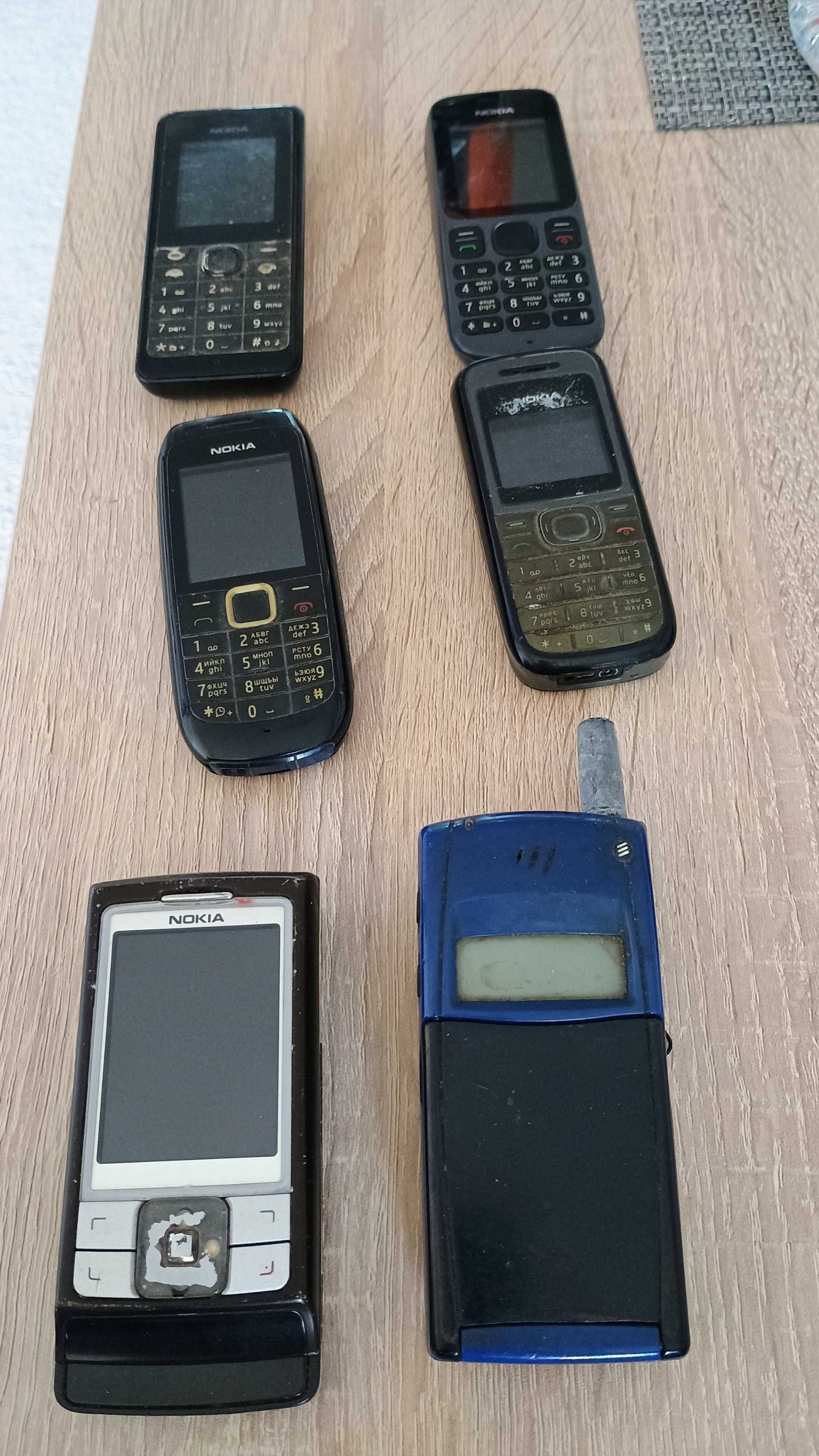 Лот телефони nokia,ericsson