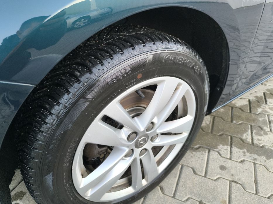 Se vinde Opel Astra K automat.