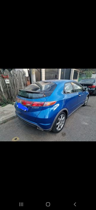 Vând Honda civic