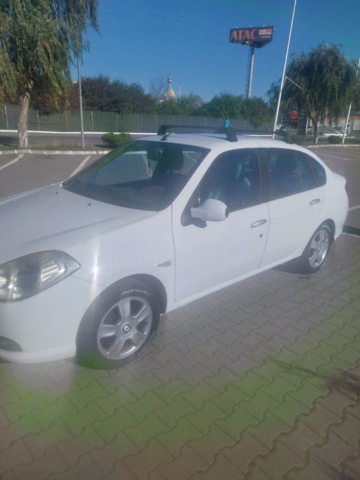 Renault  symbol    2009