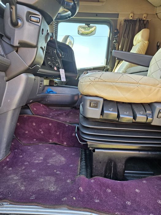 Scania R440 Mega