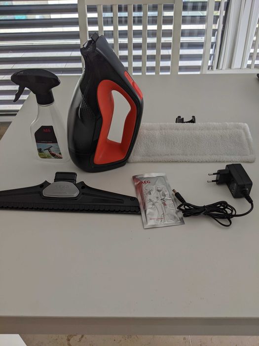 AEG WX7  Уред за почистване на прозорци