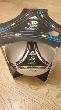 Футболна топка Adidas Tango 12 Euro 2012