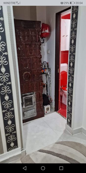 Vând apartament decomandat