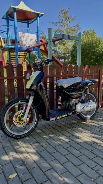 Aprilia scarabeo