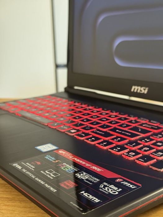 Laptop Gaming MSI Leopard 15.6" i7-8750H 8GB GTX 1050 4GB SSD 256GB