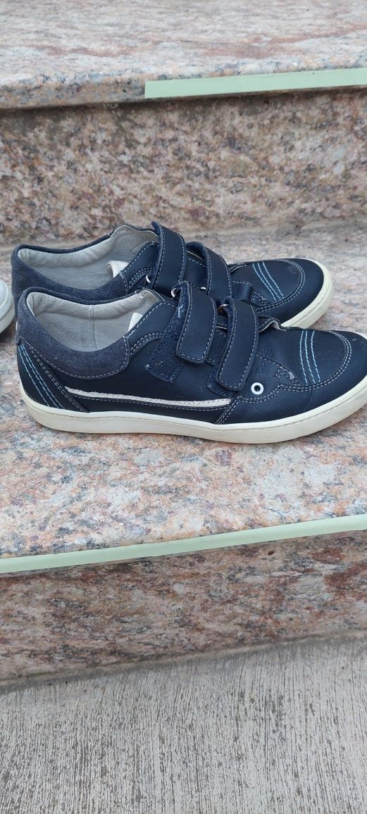Маратонки Adidas обувки КК Ном.35