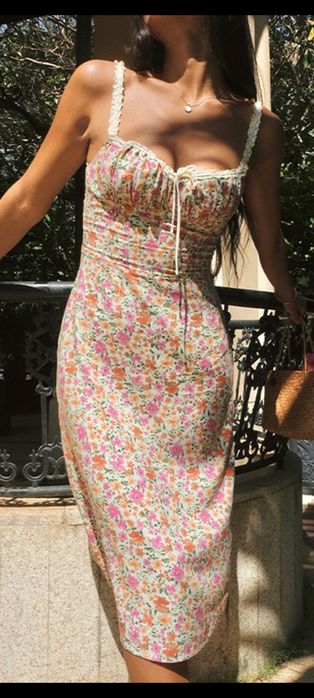 Елегантна лятна рокля