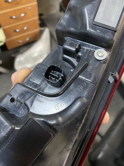 Stop dreapta led pe aripa Mazda 3 sedan an 2019-2023