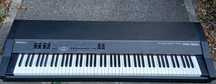 Pian digital Roland RD 300