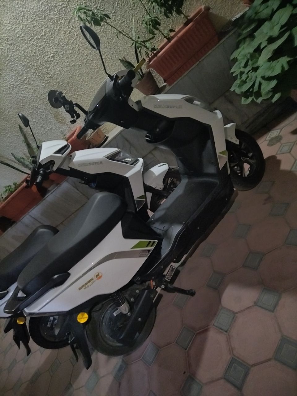 Arenda skuterov аренда скутер ijaraga skuter ijara skuter moped мопед