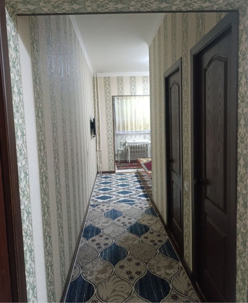 Yunsobod 14 kv qizlar uchun  Metro yonida kamunalka ichida bezxozayka