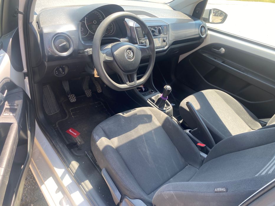 Volkswagen UP 1.0i 75 кс. двигател CHY 2019г.  Фолксваген УП 1.0i