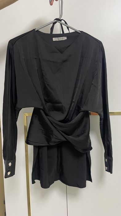 Продам нарядную двойку