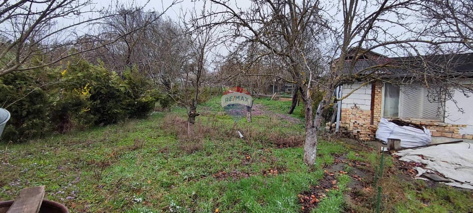 Двуетажна къща, с.Долище, обл. Варна