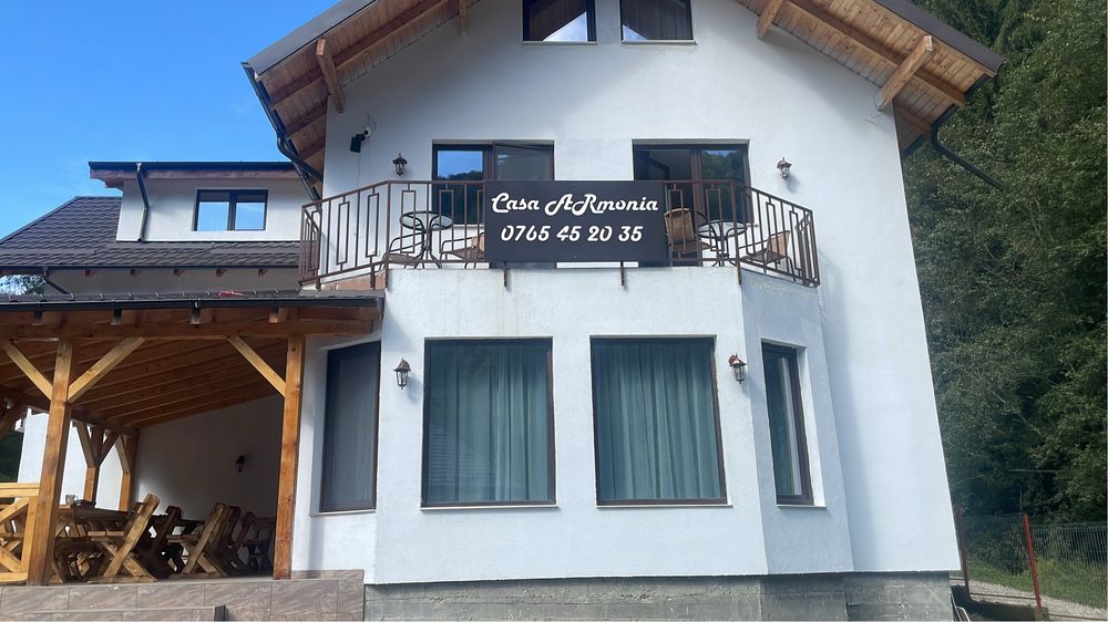 Cabana la munte.8 camere