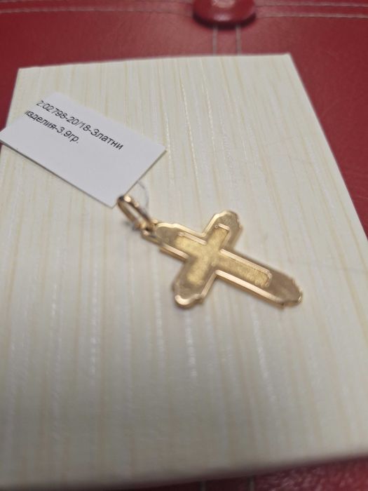 Златен Кръст - 14к, - 3,90гр.