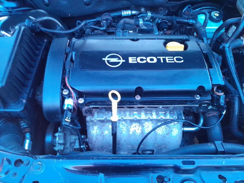 Opel astra 1.6 benzină 116 cp, fab 2010, navigație!