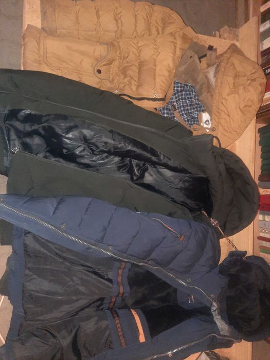 Продам  мужские  куртки, 5 штук все 48/50 размера!