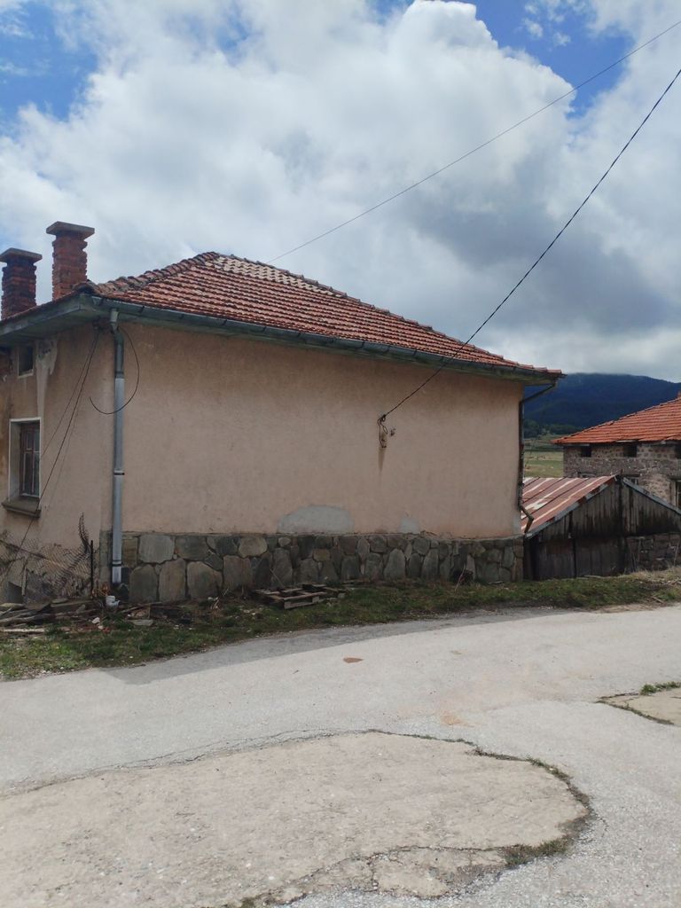 Продава се Къща в с. Равногор, Област Пазарджик - 65 кв.м за 1231 €/кв.м - Снимка #4