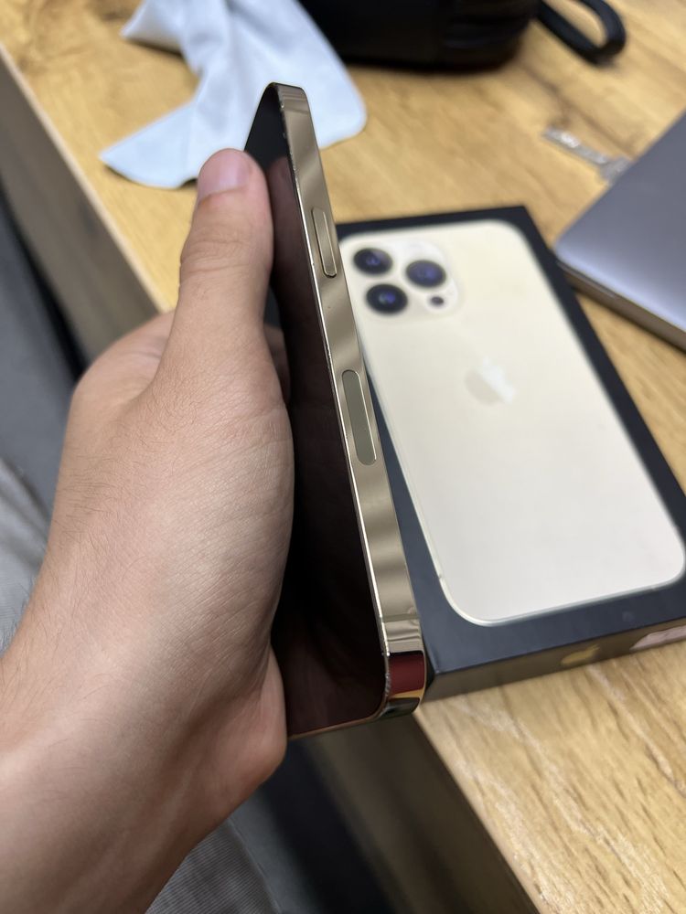 Iphone 13 Pro Gold