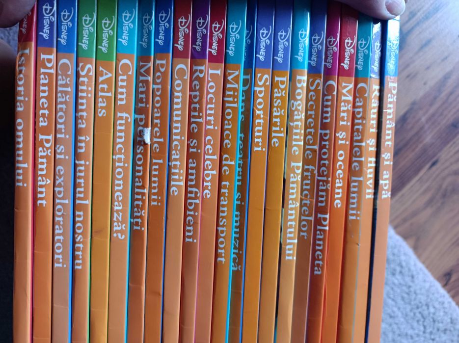 Colecția Enciclopedia Disney colecție de lux