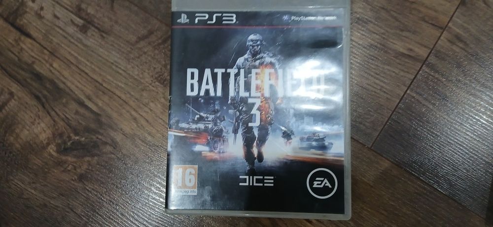 Sidi-uri ps3 în stare foarte bună 50 de lei buc