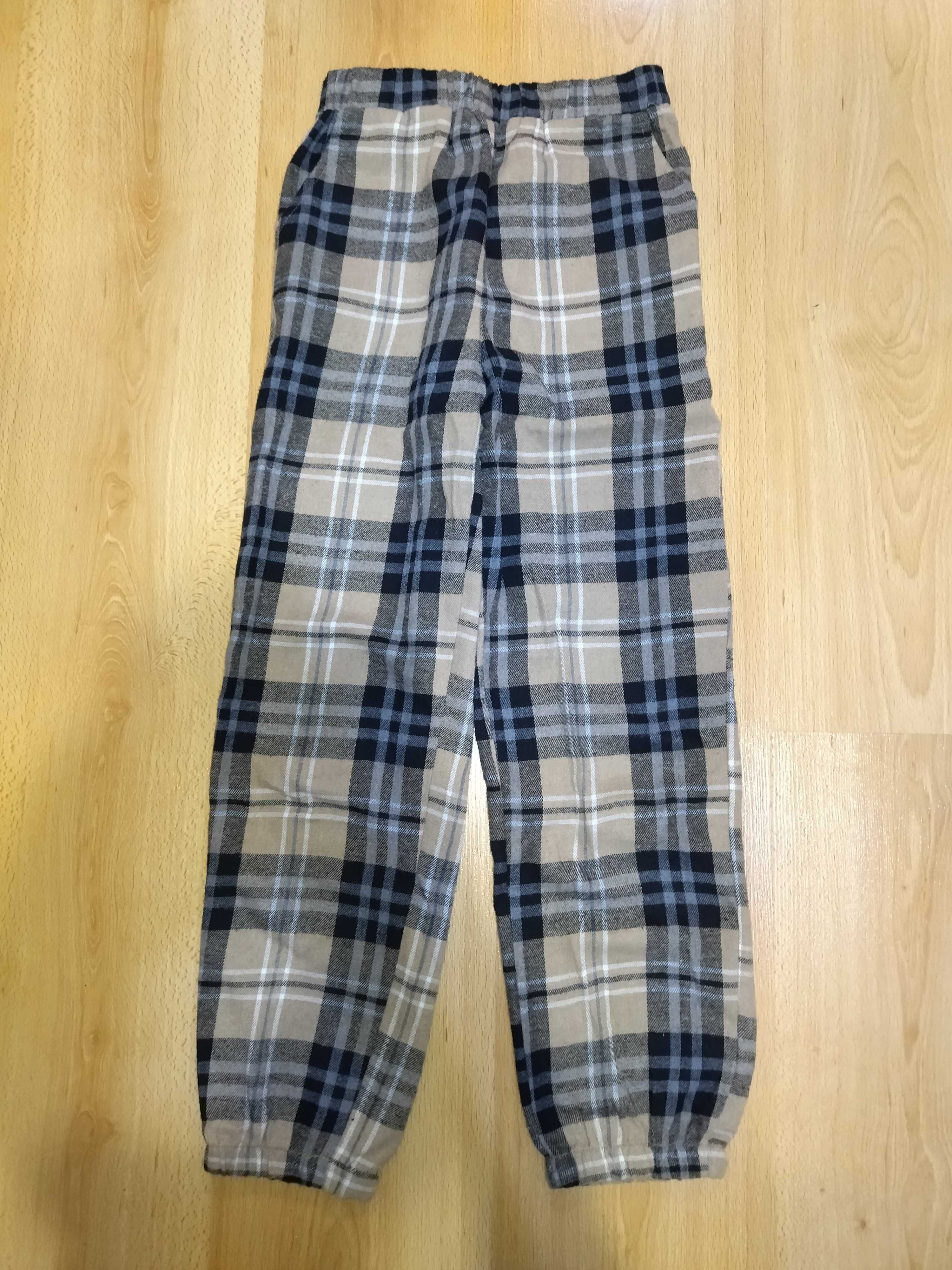 Зимни панталони 134 ръст и цяла плюшена пижама Еднорог