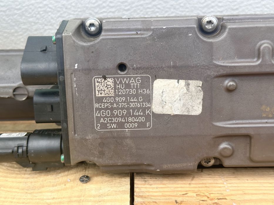 Рейка AUDI A6 A7 4G0909144G 4G0909144K 4G1423055AA